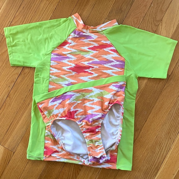 Corkys Other - Corky & Co. boutique brand girls sz 14 rash guard swim suit.